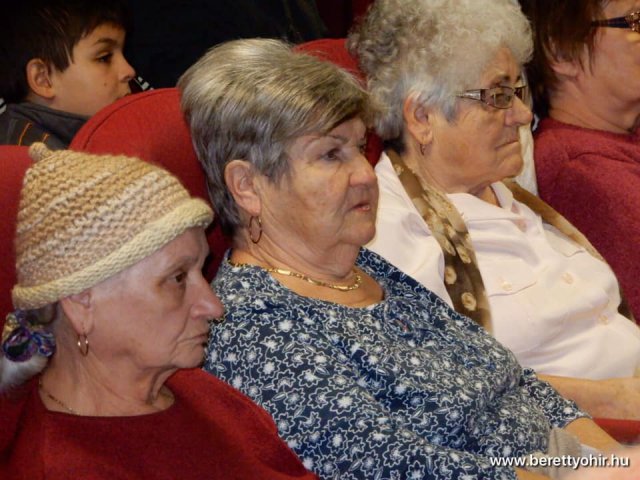 Advent negyedik vasárnapján 25